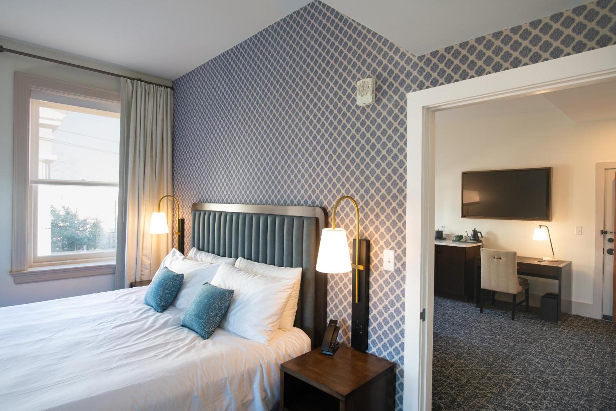 Hotel Petersburg, Tapestry Collection By Hilton エクステリア 写真
