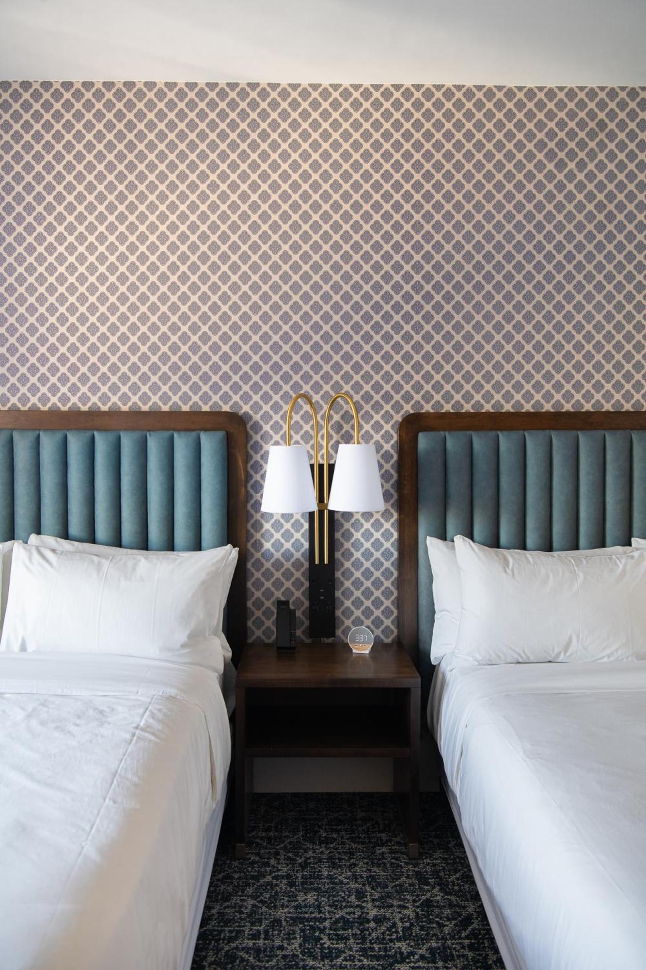 Hotel Petersburg, Tapestry Collection By Hilton エクステリア 写真